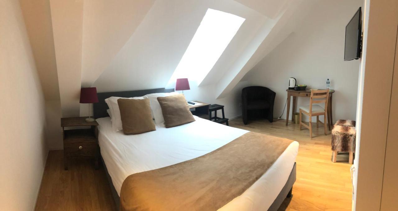 L'Auberge De Mezieres Exteriör bild